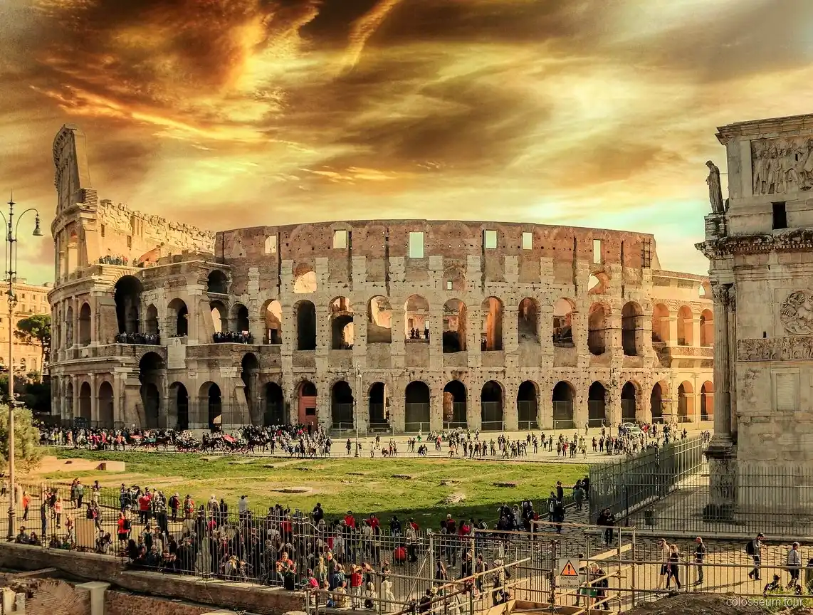 Colosseum sunset guided tour with golden-hour light